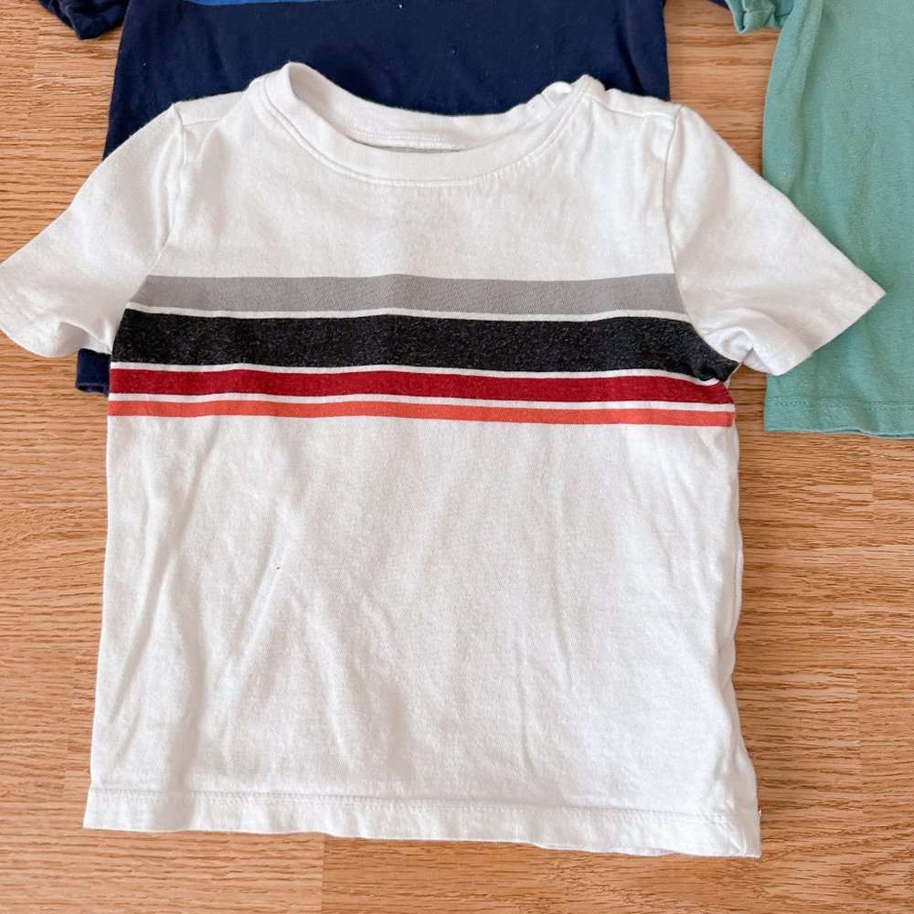Bundle of 4 Old Navy Toddler Short Sleeve Tees - Picture 3 of 7